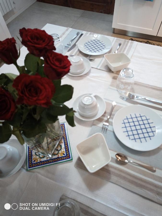 Le Piante Di Casa Samar Bed & Breakfast Castelguelfo Екстериор снимка